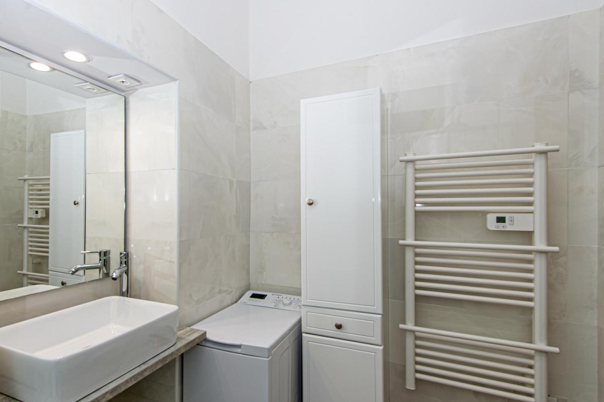 Ferienwohnung Barel - Cosy 2 Pieces En Plein Coeur De Menton Exterior foto